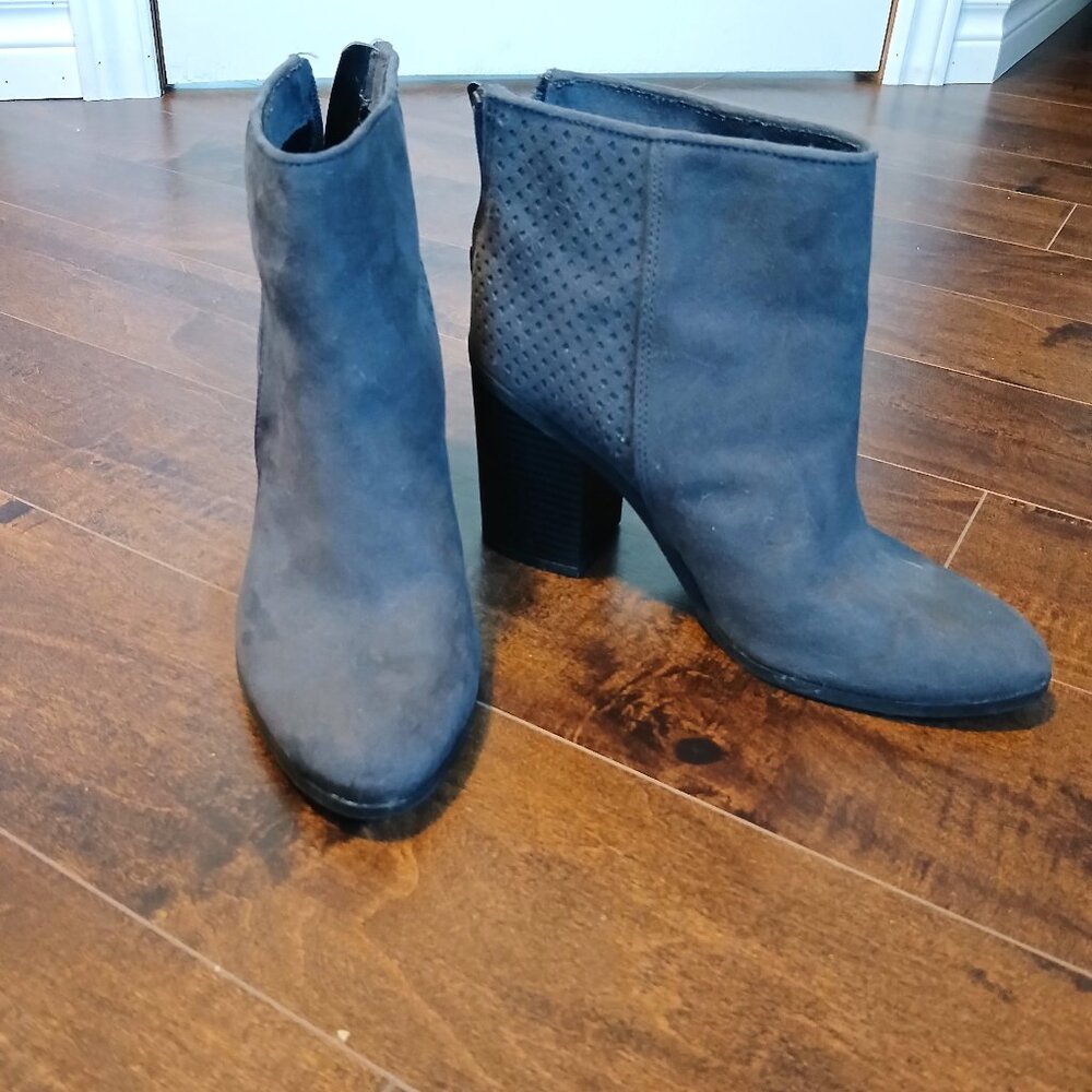 American Eagle Boots